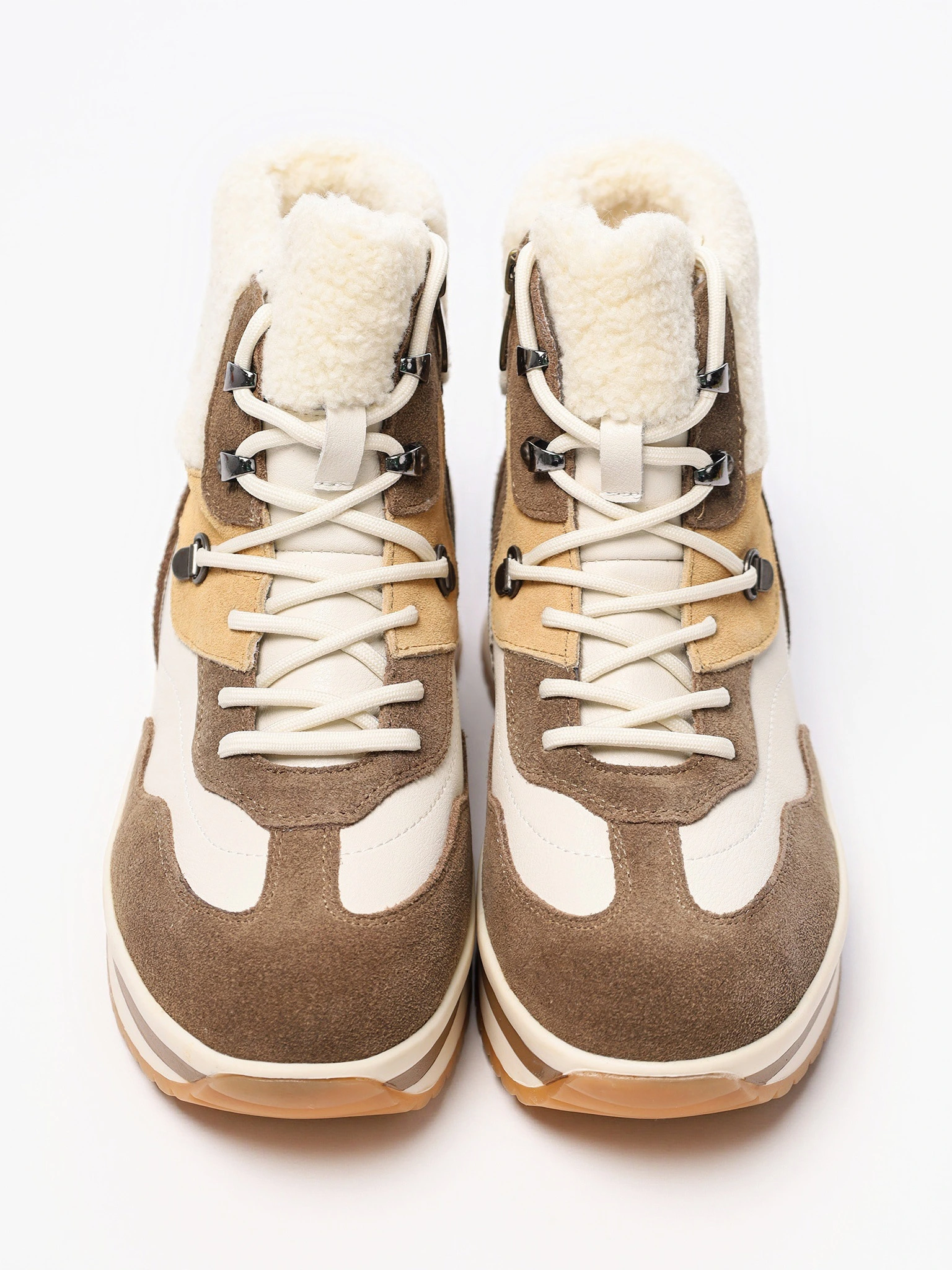 Кроссовки комбинированные в стиле колор-блок на низкой подошве